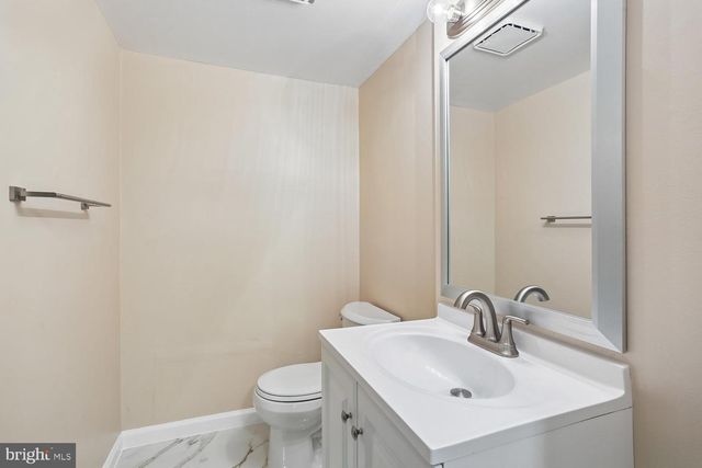 19322 LIBERTY HEIGHTS LN, Germantown, MD 20874