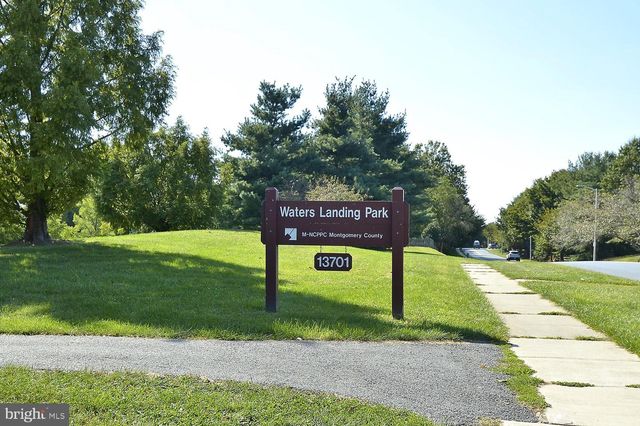 19322 LIBERTY HEIGHTS LN, Germantown, MD 20874