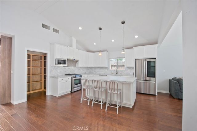 17343 Martha Street, Encino, CA 91316