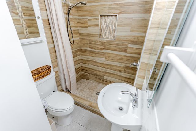 206 N E Street, Lake Worth Beach, FL 33460