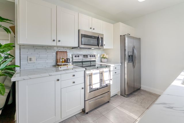 206 N E Street, Lake Worth Beach, FL 33460