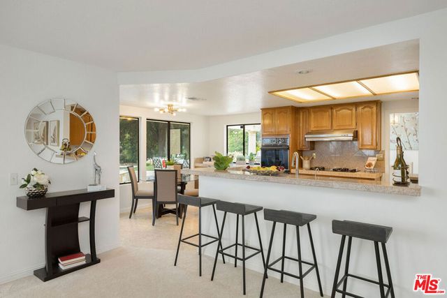 2736 Whitechapel Place, Thousand Oaks, CA 91362
