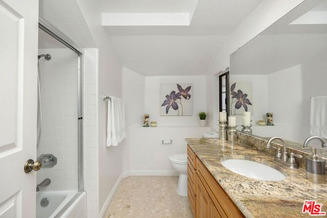 2736 Whitechapel Place, Thousand Oaks, CA 91362