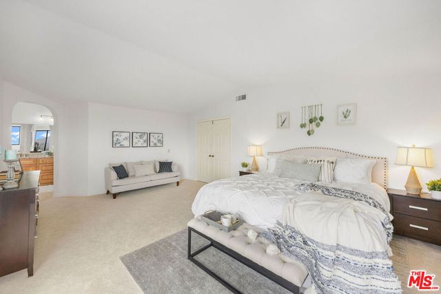2736 Whitechapel Place, Thousand Oaks, CA 91362