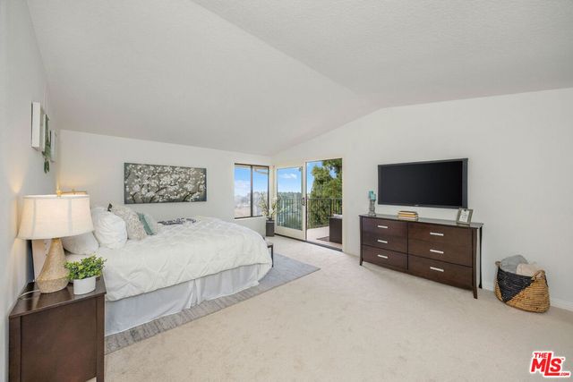 2736 Whitechapel Place, Thousand Oaks, CA 91362
