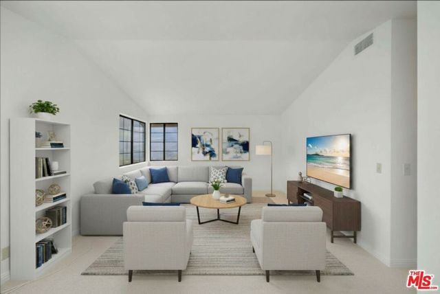 2736 Whitechapel Place, Thousand Oaks, CA 91362