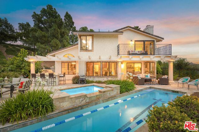 2736 Whitechapel Place, Thousand Oaks, CA 91362