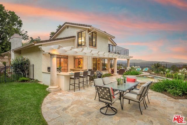 2736 Whitechapel Place, Thousand Oaks, CA 91362