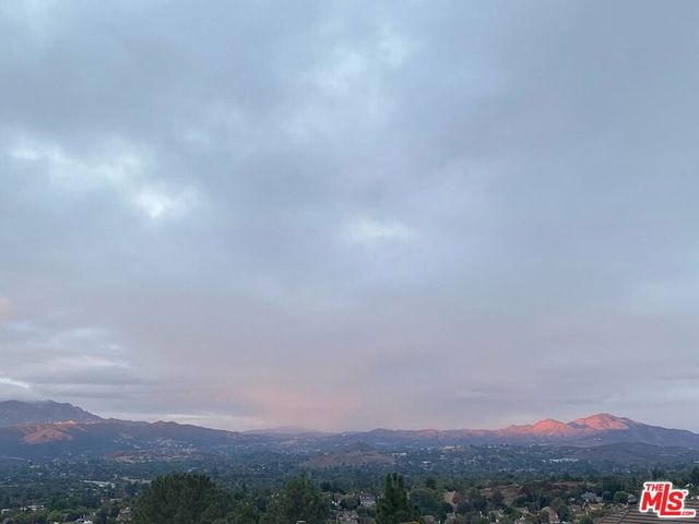 2736 Whitechapel Place, Thousand Oaks, CA 91362