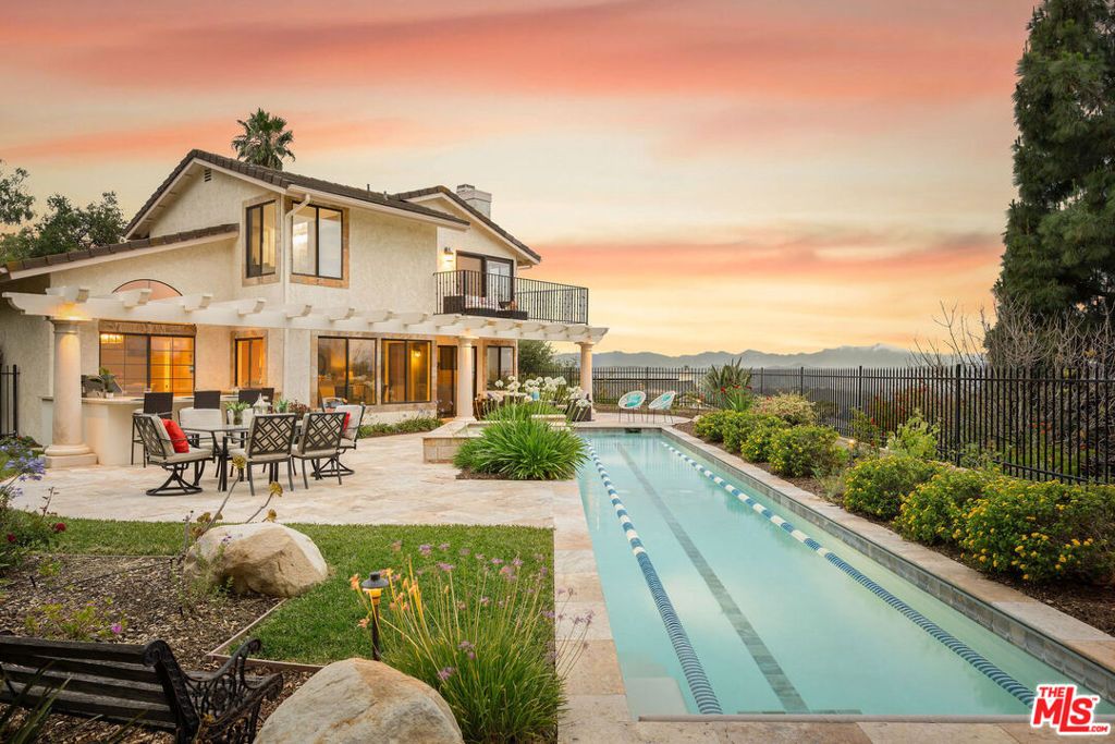 2736 Whitechapel Place, Thousand Oaks, CA 91362