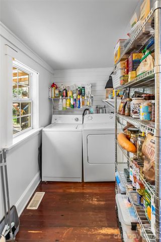 66 Adams Street, Asheville, NC 28801