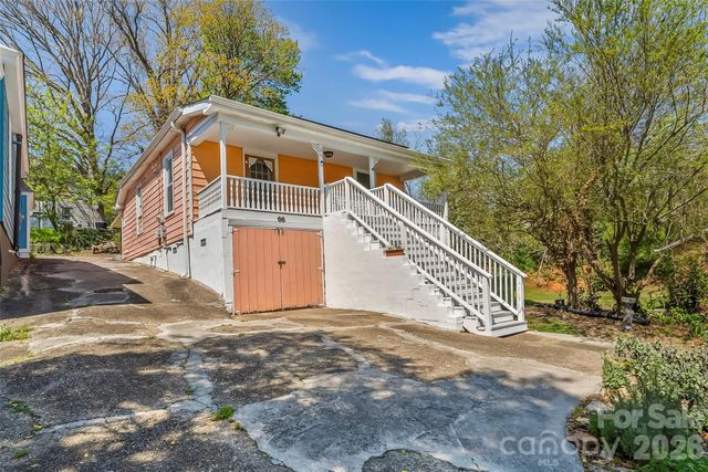 66 Adams Street, Asheville, NC 28801