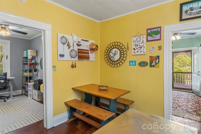66 Adams Street, Asheville, NC 28801