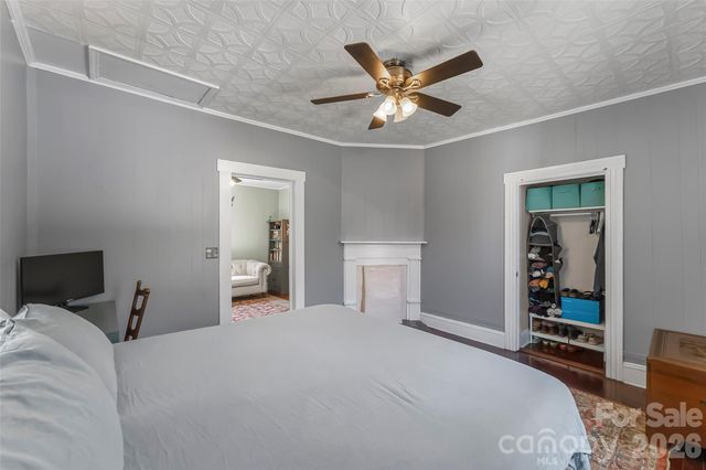 66 Adams Street, Asheville, NC 28801