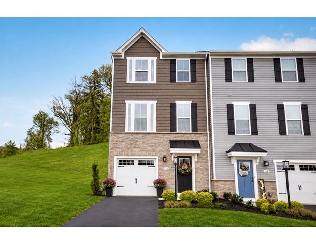 516 Dogwood Lane, Cecil, PA 15057