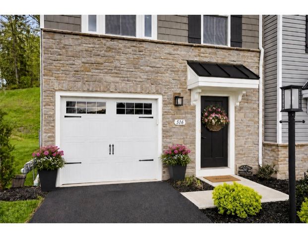 516 Dogwood Lane, Cecil, PA 15057