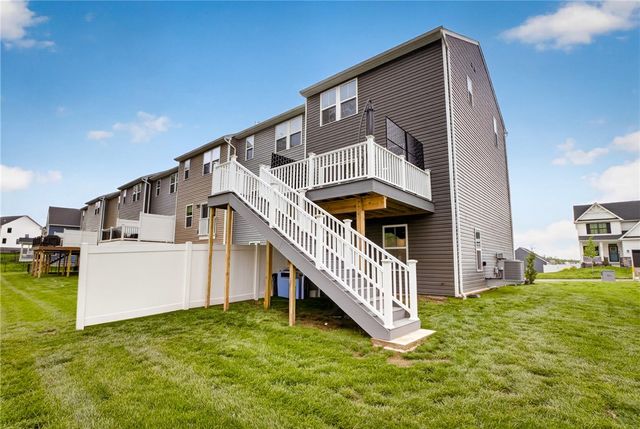 516 Dogwood Lane, Cecil, PA 15057