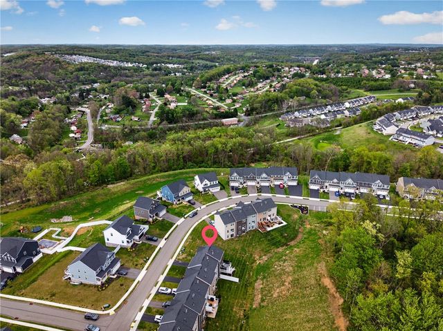 516 Dogwood Lane, Cecil, PA 15057