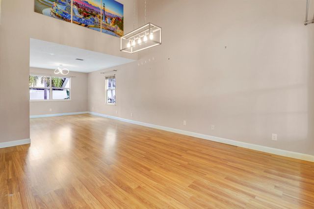 6461 Robinson Street, Jupiter, FL 33458