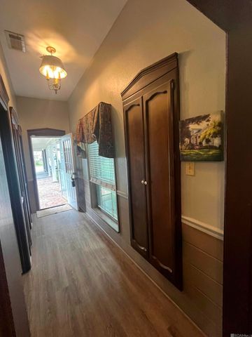 7425 Sullivan Rd, Greenwell Springs, LA 70739