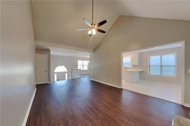 3059 Vineyard Way SE, Smyrna, GA 30082
