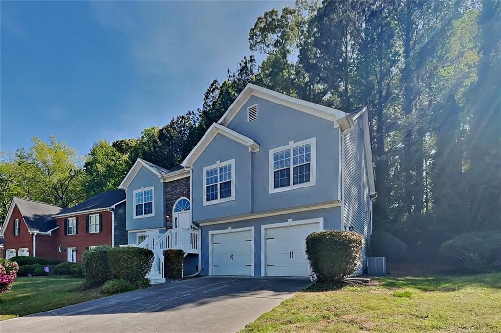 3059 Vineyard Way SE, Smyrna, GA 30082