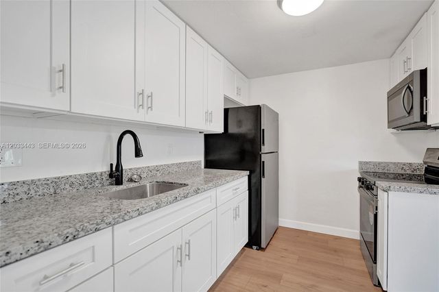 307 NW 11th Avenue, Delray Beach, FL 33444