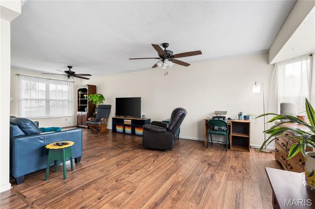 506 Great Plains Drive, House Springs, MO 63051