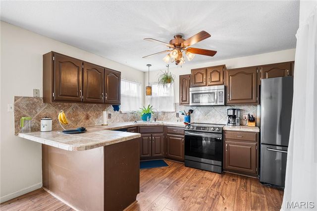 506 Great Plains Drive, House Springs, MO 63051