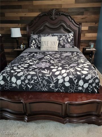 4171 Linden Circle, North Olmsted, OH 44070