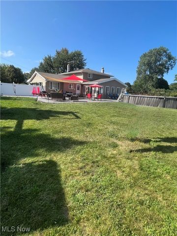 4171 Linden Circle, North Olmsted, OH 44070