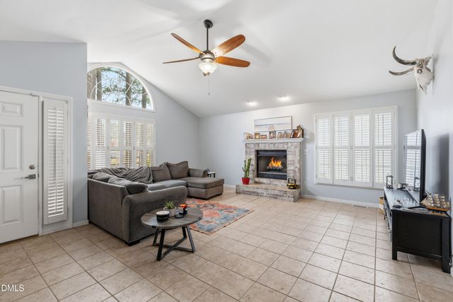 2723 Clifton Avenue, Creedmoor, NC 27522