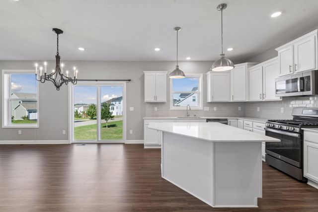 1590 Hackamore Drive, Victoria, MN 55386