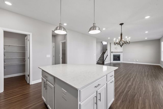 1590 Hackamore Drive, Victoria, MN 55386