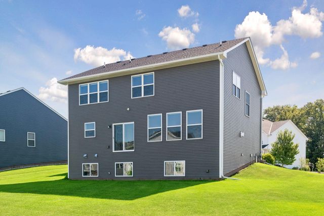 1590 Hackamore Drive, Victoria, MN 55386