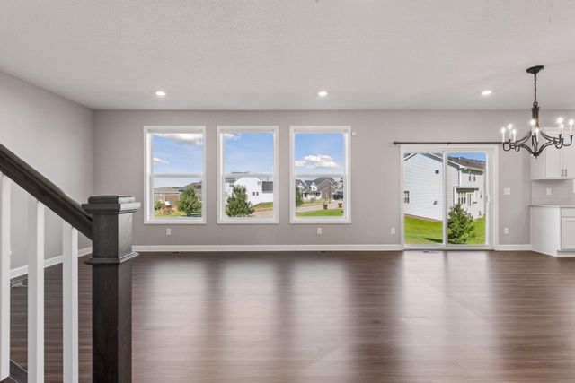 1590 Hackamore Drive, Victoria, MN 55386