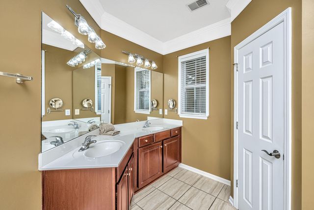 52 Regency Oaks Drive, Summerville, SC 29485