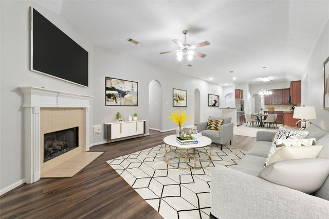 3520 White Oak Point Drive, Conroe, TX 77304