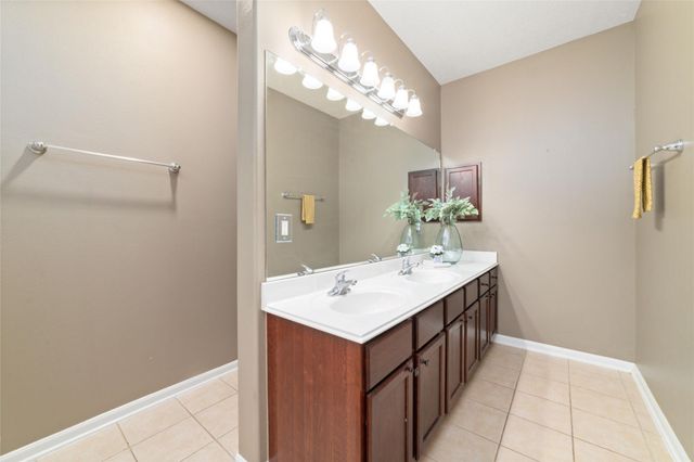 3520 White Oak Point Drive, Conroe, TX 77304