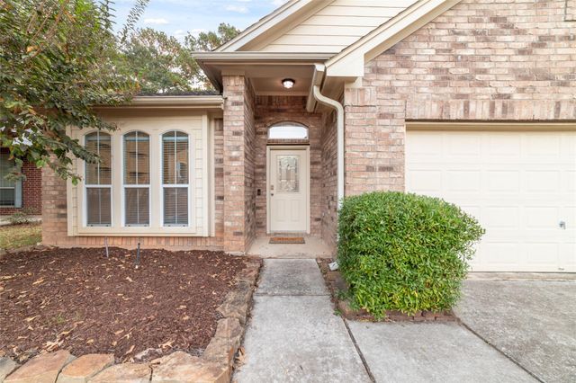 3520 White Oak Point Drive, Conroe, TX 77304