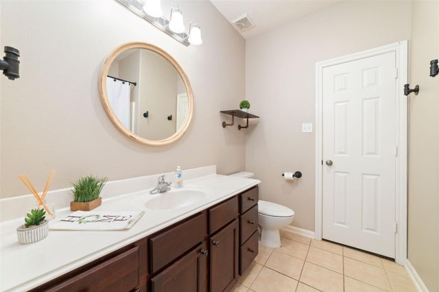 3520 White Oak Point Drive, Conroe, TX 77304