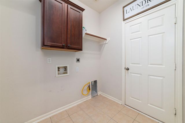 3520 White Oak Point Drive, Conroe, TX 77304