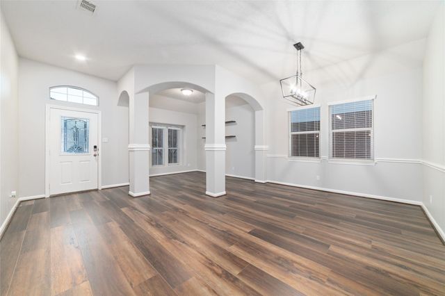 3520 White Oak Point Drive, Conroe, TX 77304