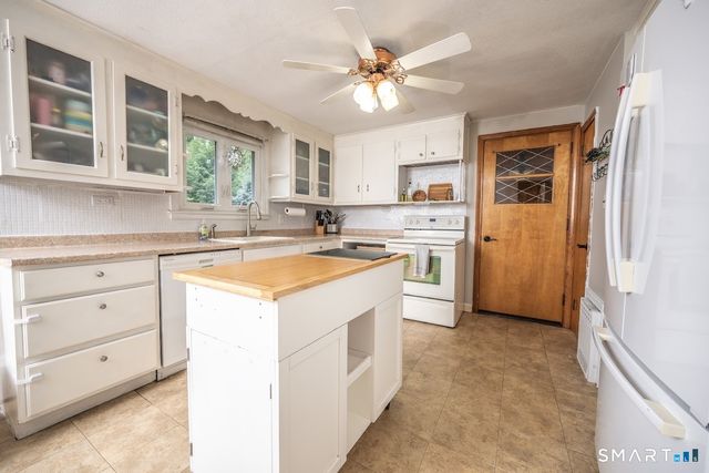 3 Swanson Drive, Bristol, CT 06010