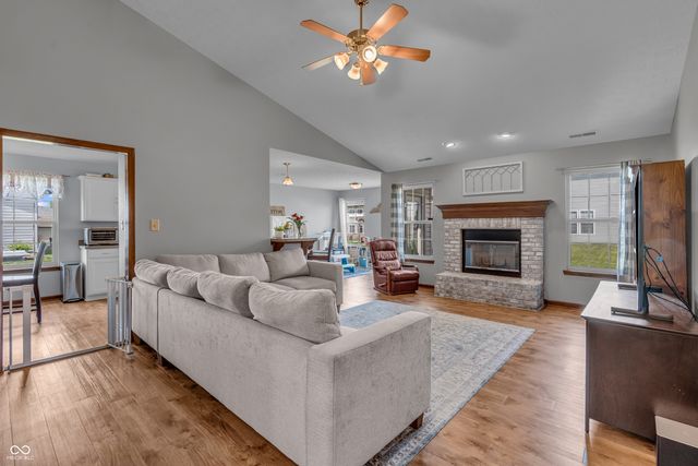 893 Sagittarius Avenue, Franklin, IN 46131