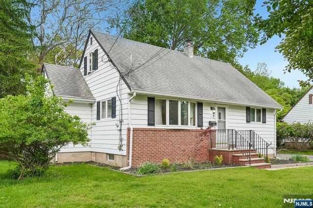 1227 Ringwood Avenue, Pompton Lakes, NJ 07442
