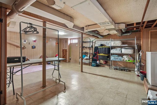 1227 Ringwood Avenue, Pompton Lakes, NJ 07442