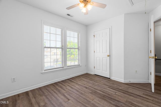 6924 Jeffreys Creek Lane, Raleigh, NC 27616