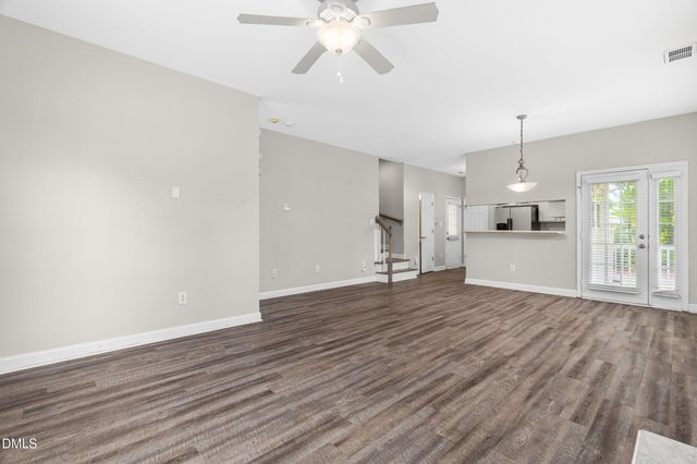 6924 Jeffreys Creek Lane, Raleigh, NC 27616