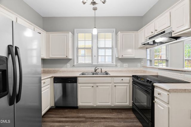 6924 Jeffreys Creek Lane, Raleigh, NC 27616